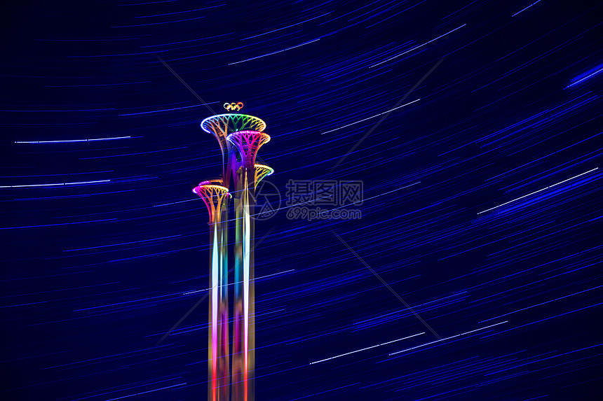天空星轨北京奥林匹克塔图片