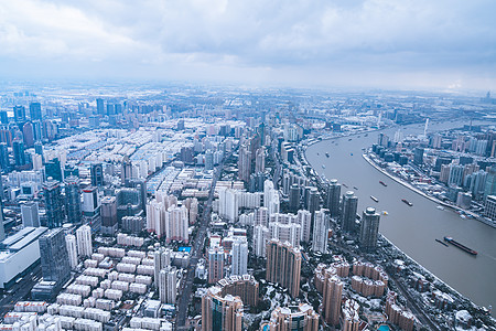 上海雨雪天气城市建筑全景图片