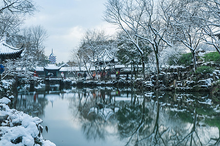 拙政园雪景图片