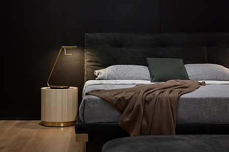 现代风格卧室床品图片