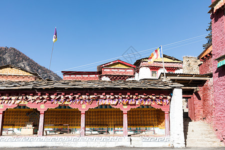 稻城奔波寺寺庙图片