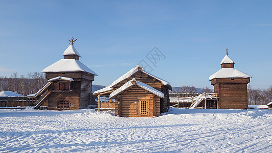 俄罗斯贝加尔湖贝加尔湖塔尔茨木屋博物馆背景