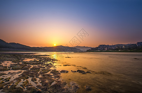 高端大气背景重庆嘉陵江的夕阳背景