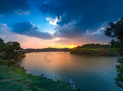 重庆龙湖夕阳云高清图片素材