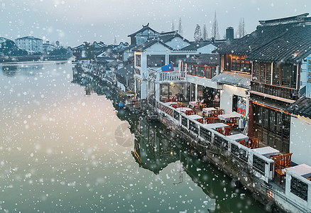 雪中的上海朱家角老街背景图片