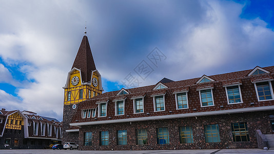 车站时钟内蒙古阿尔山车站背景