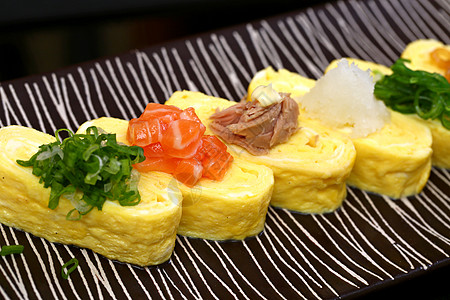 鸡蛋卷玉子烧图片