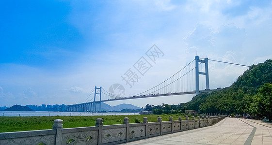 虎门炮台远眺虎门大桥背景