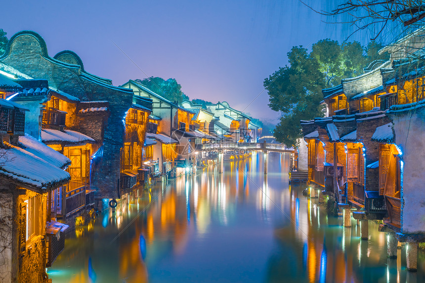 浙江乌镇雪后夜景图片