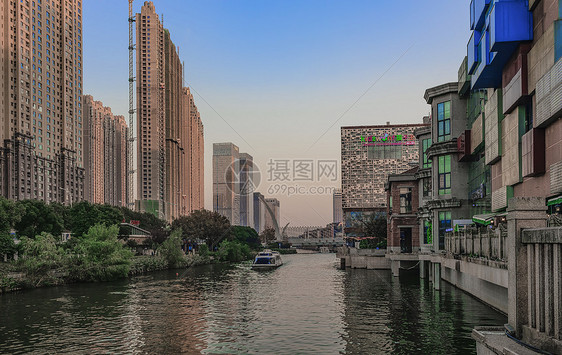 武汉东湖汉街图片