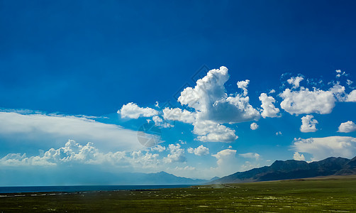 新疆赛里木湖美图背景图片