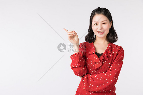 年轻美女手做展示动作图片