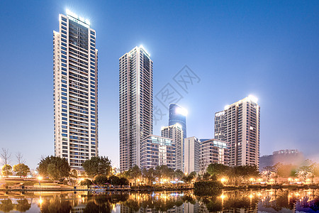 温暖夜景高端楼盘住宅背景