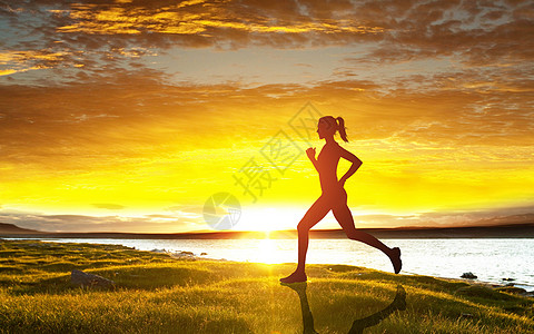草地日出健康跑步背景设计图片