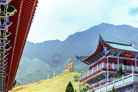 莲花山上的千年古刹寺庙高清图片