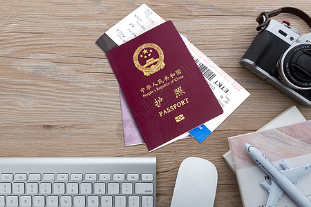 商务桌面办公护照飞机票 背景设计图片