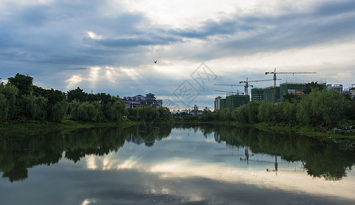 红领巾之歌桂林建设之歌背景