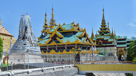 缅甸小乘佛教庙宇图片