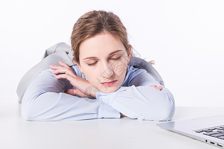 外国商务女性睡觉休息图片