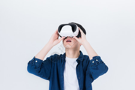 男性VR虚拟现实图片