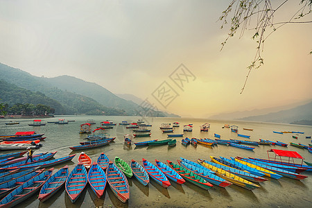 湘湖景区尼泊尔博卡拉费瓦湖背景