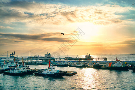 韩国海滨夕阳风光背景