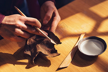 匠心制作匠心天津民俗传统文化泥人张制作背景