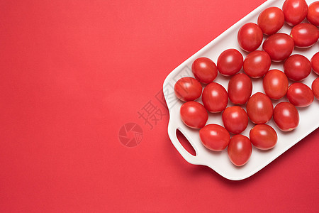 时令水果海报设计感新鲜健康低卡圣女果小番茄背景
