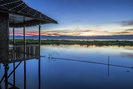 缅甸茵莱湖风光图片