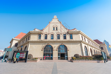 青岛老建筑青岛火车站背景图片