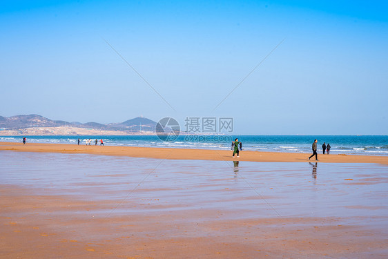 青岛海滨海水浴场金沙滩图片