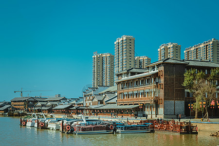 河边街景背景图片
