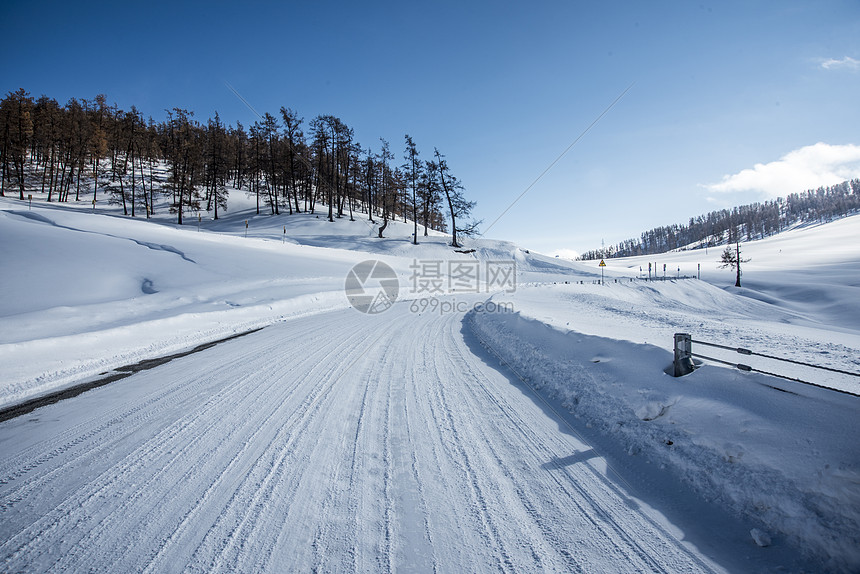 新疆冬季喀纳斯大美雪景图片