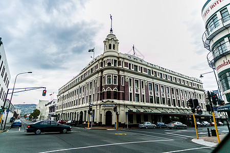 蓝天白云城市新西兰但尼丁建筑背景