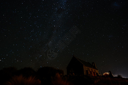 新西兰观星牧羊人教堂夜景高清图片