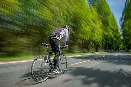 户外骑行骑自行车高清图片