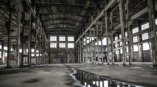 废弃工厂背景图片