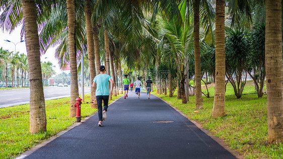 海南海口运动跑步图片