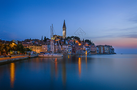 欧洲旅游名城罗维尼风光背景图片