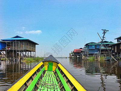 缅甸著名旅游景点茵莱湖风光图片