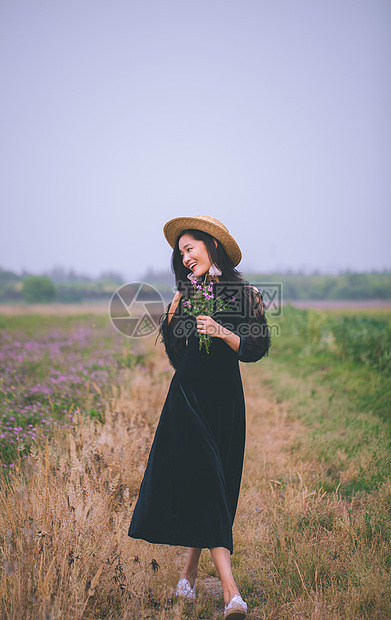 田园乡村风女神写真图片