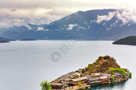 泸沽湖风光图片