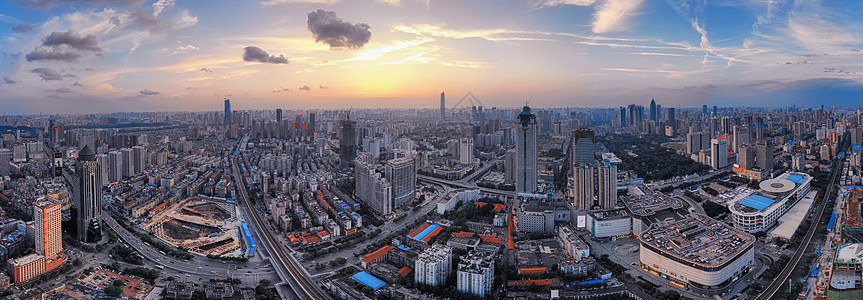 夕阳下的城市全景街拍天空高清图片素材