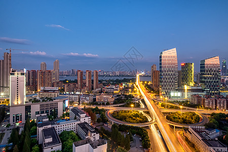 天空之桥黄昏的武汉长江二桥夜景背景