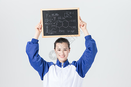 女性学生校服黑板学习图片