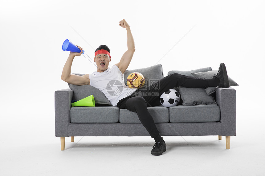 球迷必备福利随时随地用手机电脑看湖人比赛