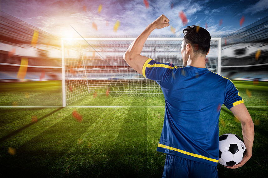 勒布朗父子同队首秀引热议