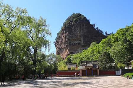 甘肃天水麦积山石窟背景