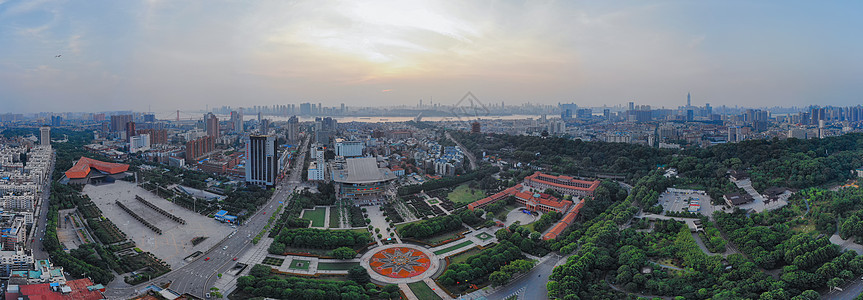 俯瞰武汉辛亥革命纪念馆全景长片背景图片