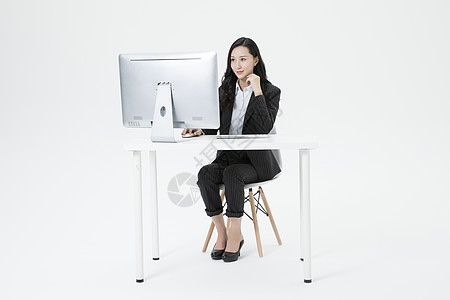 商务女性办公图片